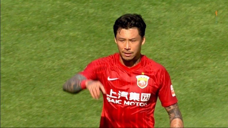 至于陆昊天和陈忠磊这俩铁废物，此时已经完全歇菜。